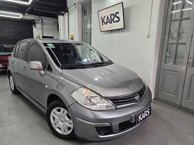 NISSAN TIIDA 1.8 VISIA 2013